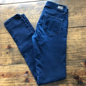 Paige Peg Skinny Jeans in 27